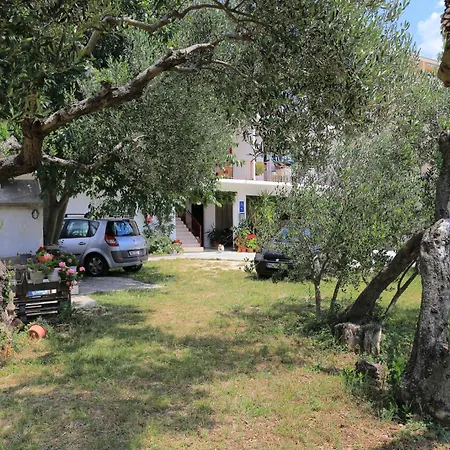 2676a Apartamento Tučepi